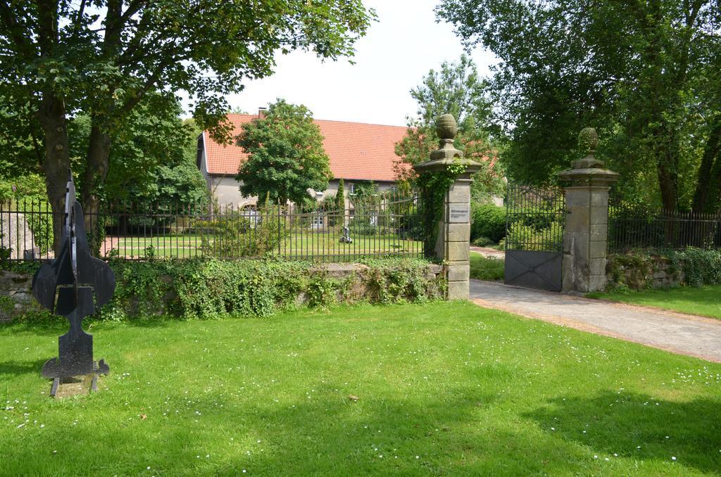 Wohlfuehlhotel Der Jaegerhof Willebadessen Exterior photo